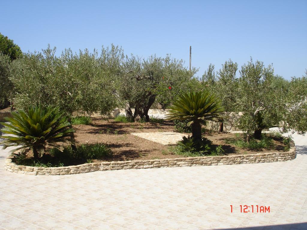 B&B Garzia Marinella  Buitenkant foto